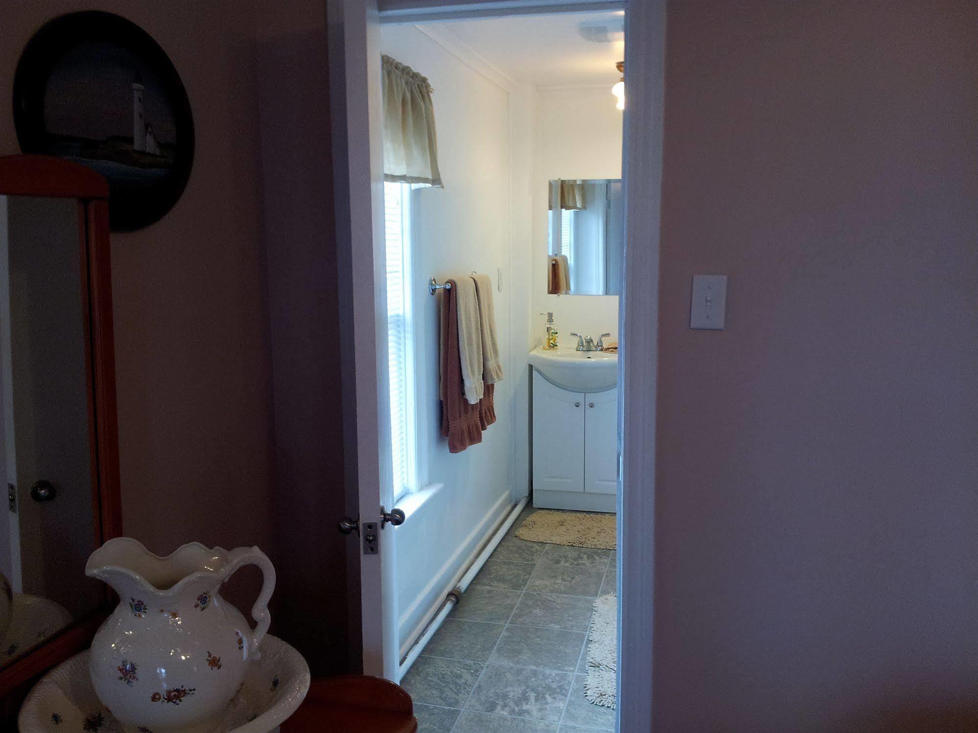 The Spaniards Room Heritage Home Spaniards Bay Ngoại thất bức ảnh